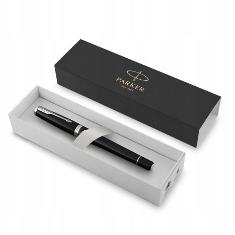 Pióro wieczne (F) URBAN MUTED BLACK CT 1931592 PARKER Pióro wieczne (F) URBAN MUTED BLACK CT 1931592 PARKER