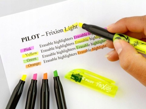 Zakreślacz FRIXION LIGHT różowy SW-FL-P PILOT Zakreślacz FRIXION LIGHT różowy SW-FL-P PILOT