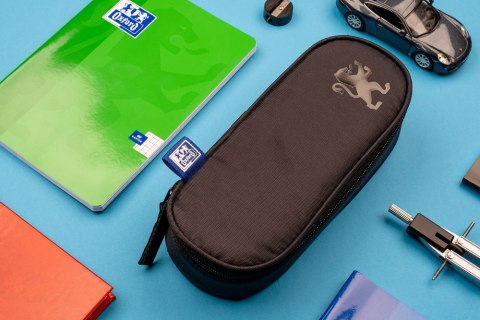 Piórnik z klapką bez wyposażenia ESSE czarny 400159629 OXFORD Piórnik z klapką bez wyposażenia ESSE czarny 400159629 OXFORD