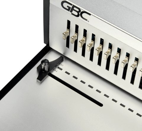 Bindownica profesjonalna grzbietowa elektryczna CB30E Pro dziurkowanie 30k bindowanie 500k 4410045 GBC Bindownica profesjonalna grzbietowa elektryczna CB30E Pro dziurkowanie 30k bindowanie 500k 4410045 GBC